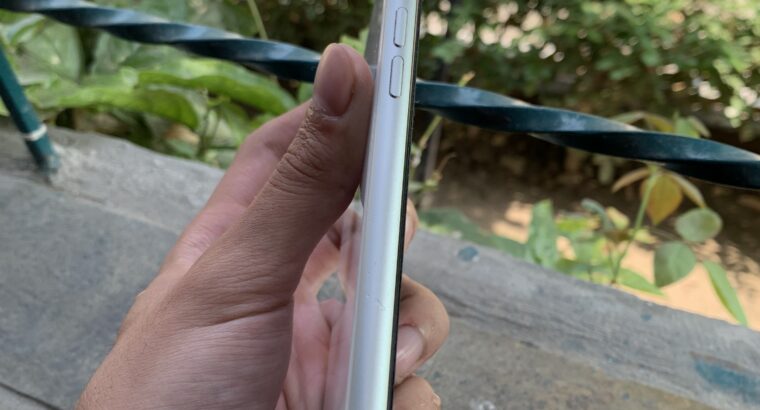 iPhone XR Non PTA