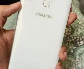 Samsung Galaxy A30