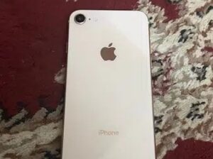 Apple iPhone 8