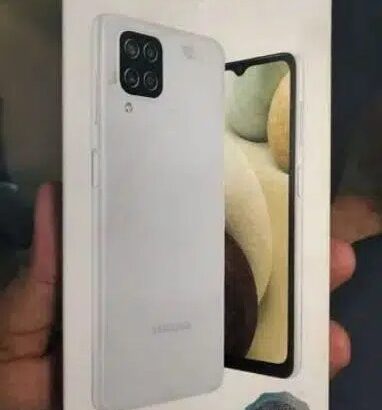 Samsung Galaxy A12