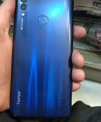 Huawei Honor 8C