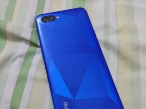 Realme C2