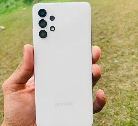 Samsung A32 White Color