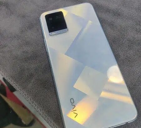 Vivo Y21