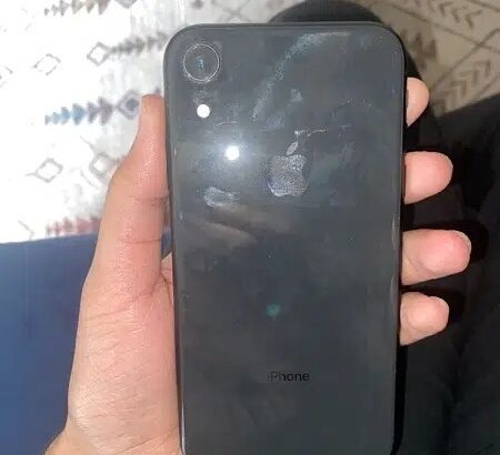 iPhone XR