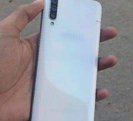 Samsung Galaxy A50