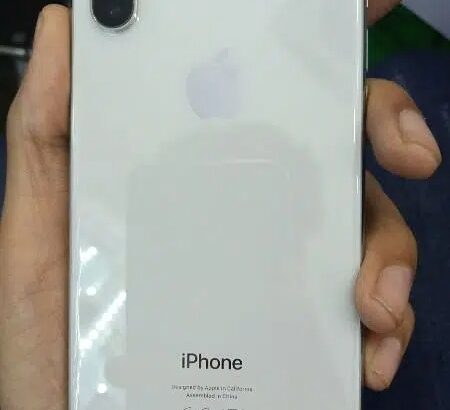 iPhone Xs 64GB