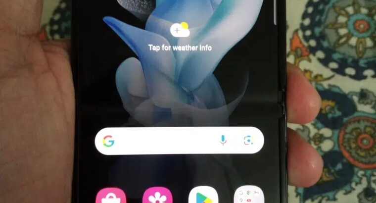 Samsung z flip 4 Demo