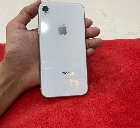 iPhone XR 64gb