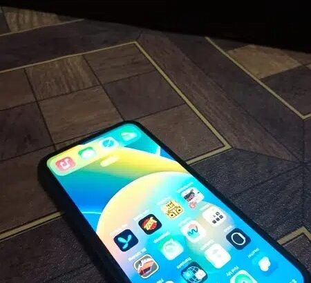 iPhone 11