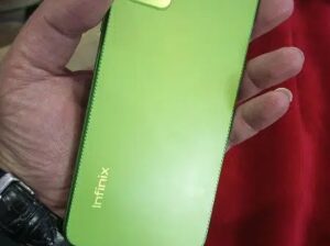 Infinix HOT 12