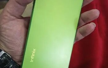 Infinix HOT 12