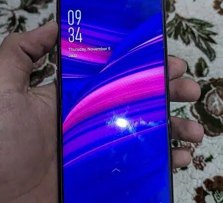 Oppo F9 Pro