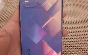 Vivo V21e