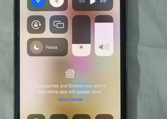 iPhone 11 64 GB non-pta