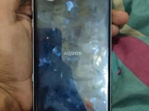 Aquos R3