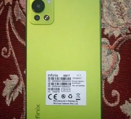 Infinix HOT 12