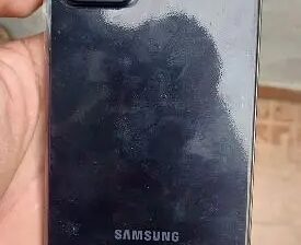 Samsung A72