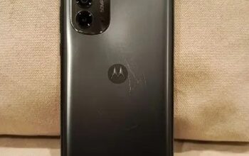 Motorola Moto edge 2022