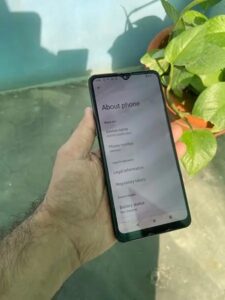 sharp Aquos zero 2 - photo 2
