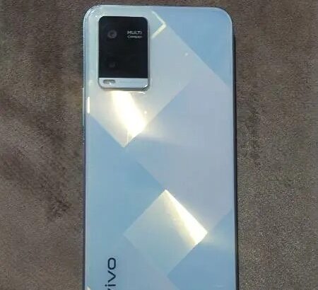 Vivo Y21