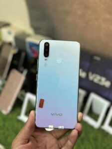 Vivo Y17 - photo 1