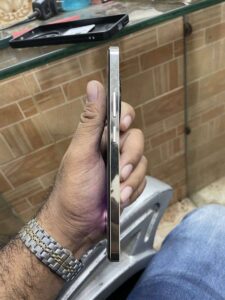 realme 12 plus 5G 10/10 condition 4 5 month warran - photo 4