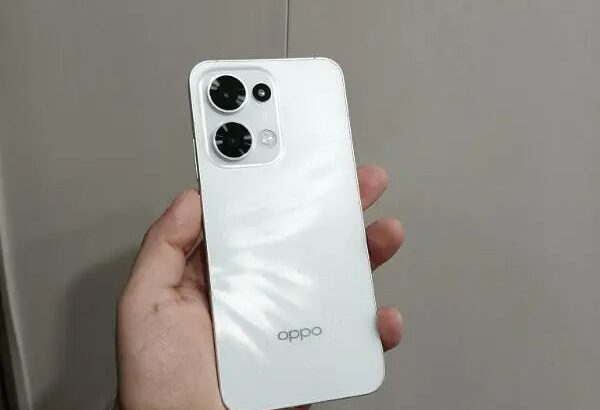 Oppo Reno 13 5G
