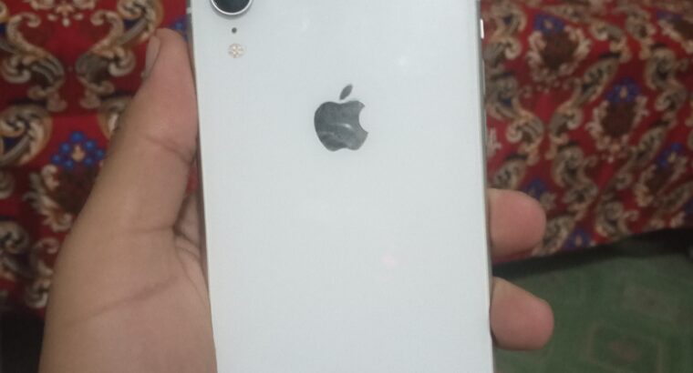 Iphone xr 64GB-10/10 condition-86%health-jv set