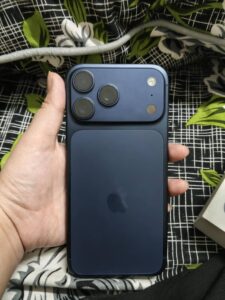 Apple iPhone 17 Pro Max - photo 5
