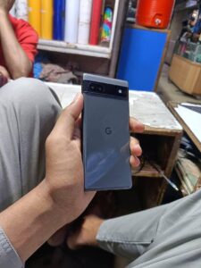 google pixel 6a - photo 1