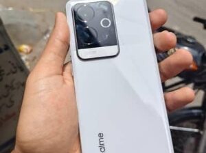 Realme GT 6.12/256