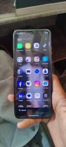 Motorola Razr 50 - photo 3
