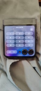 Motorola Razr 50 - photo 6