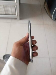 aquos r2 - photo 2