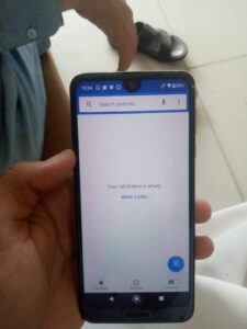 aquos r2 - photo 4