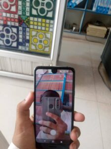 aquos r2 - photo 6