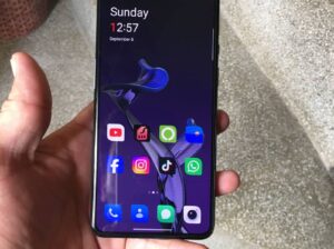 One Plus 9 5G