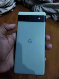 Google Pixel 6a - photo 1