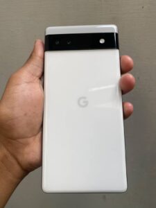 Google Pixel 6a - photo 1