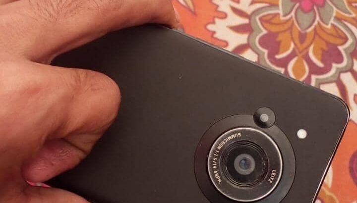 Aquos r7