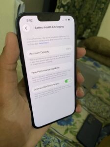 iPhone 13 - photo 8