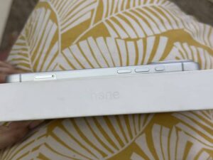 Apple iPhone 17 Pro Max - photo 4