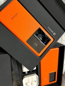 Vivo X70 Pro - photo 1
