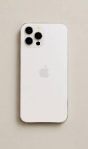 Iphone 12pro - photo 1