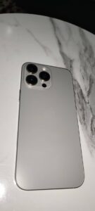 Apple iPhone 16 Pro Max - photo 1
