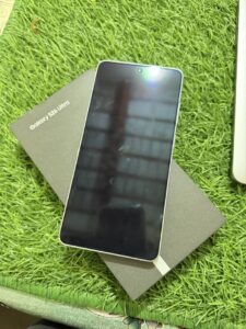 Samsung Mobile S26 Ultra - photo 3