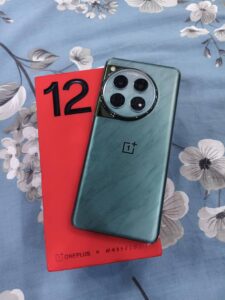 One Plus 12 - photo 1