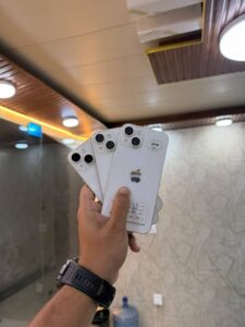 Apple iPhone 14 - photo 5