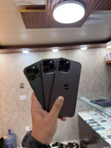 Apple iPhone 13 Pro Max - photo 1
